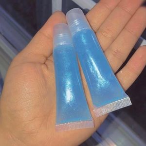 Lip gloss and Lashes